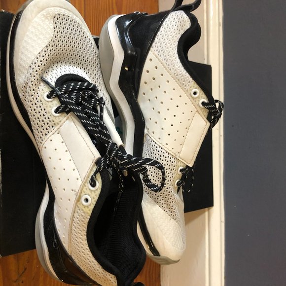 adidas training sneakers men's size 6.5 - Picture 3 of 5